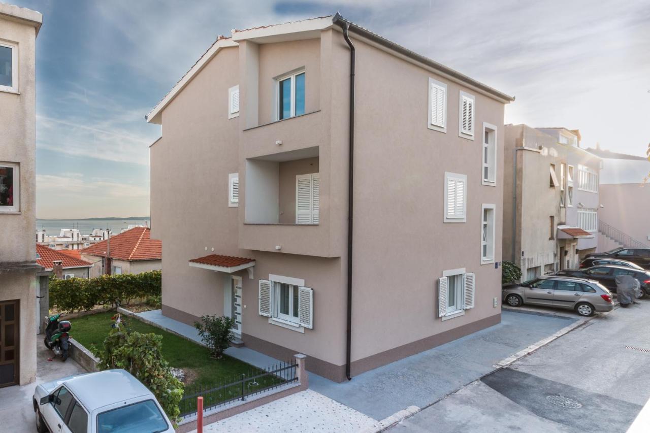 Apartments Lusani Спліт Екстер'єр фото